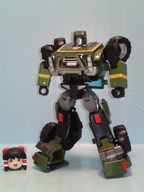 Tf変形 ヘンケイ デラックスクラス ハウンドをゆっくり紹介 ゆっくりと共にトランスフォーム