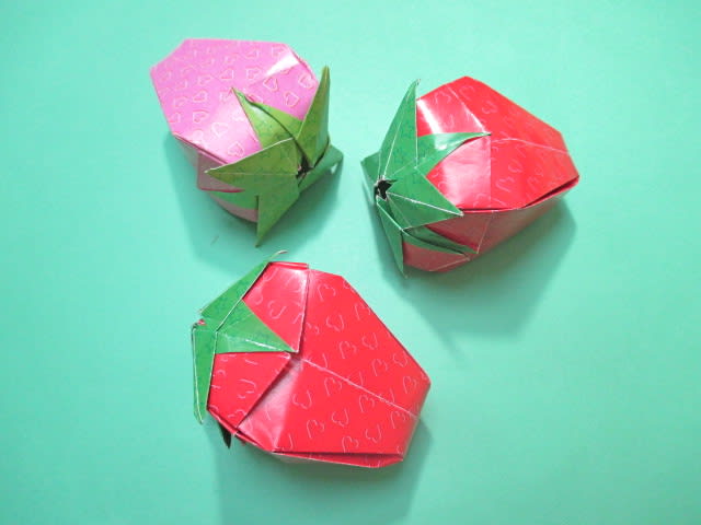 苺 いちご おりがみ 折り方動画 創作折り紙の折り方