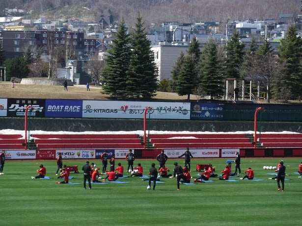 コンサドーレ In 宮の沢白い恋人サッカー場 田舎おじさん 札幌を見る 観る 視る コンサドーレ In 宮の沢白い恋人サッカー場 田舎おじさん 札幌を見る 観る 視る
