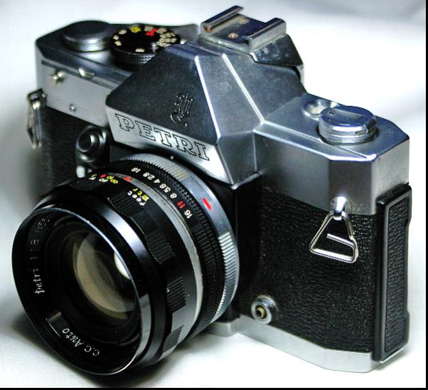 第375沼 C C Auto Petri 55mm F1 8同じ外観なのに全然軽い固体 たっちゃんのレンズ沼