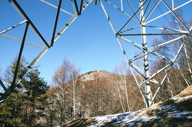 戸谷峰 遊びと学び 創造の基地 山のあしおと小学校