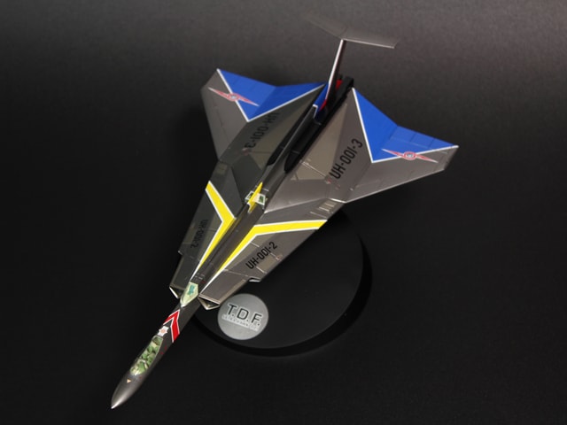ハセガワ 1/144 ウルトラセブン ウルトラホーク1号 完成品 ハセガワ 1/144 ウルトラセブン ウルトラホーク1号 完成品