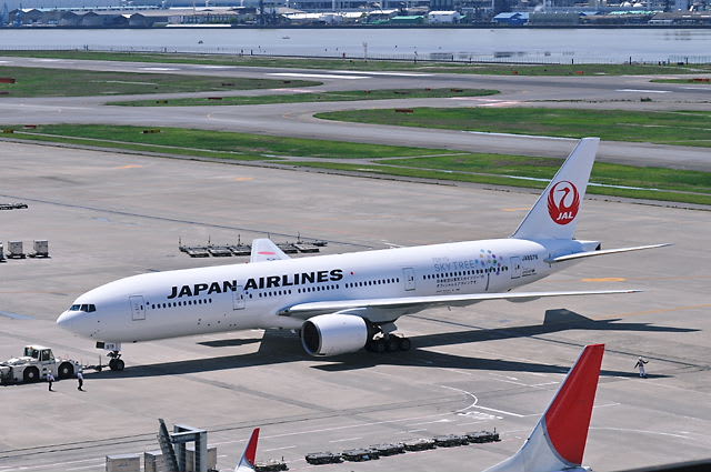 ｊａｌｘ東京スカイツリージェット ａｎａの７３７ 羽田空港 ５月５日 その２ ボンさんの飛行機写真