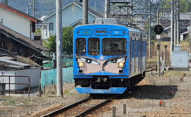 伊賀鉄道200系電車