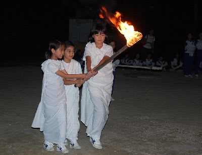 4年生キャンプファイヤー 福岡雙葉小学校校外活動