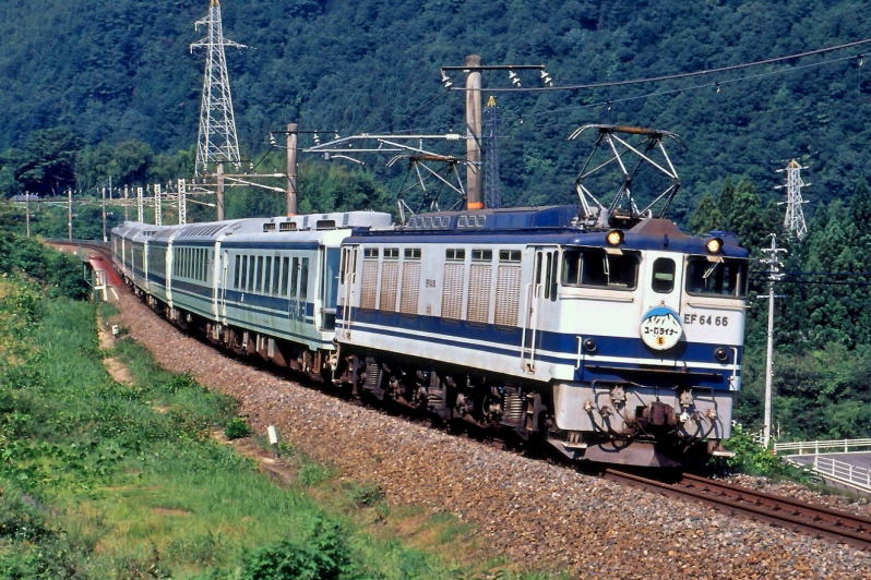 ユーロライナー色EF64 66号機 - 鉄道親爺の窓 ユーロライナー色EF64 66号機 - 鉄道親爺の窓