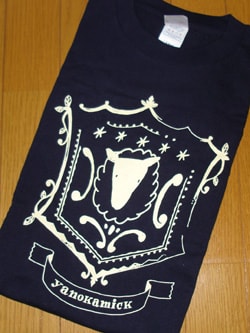 yanokami(ヤノカミ) 2008 Tシャツ。 yanokami(ヤノカミ) 2008 Tシャツ。
