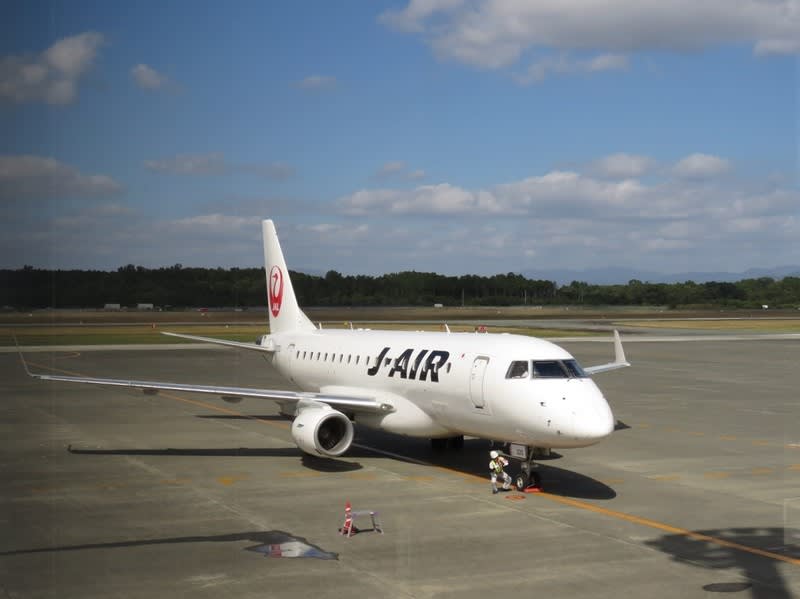 Jal2386便 エンブラエルe170 18年10月27日 熊本 伊丹 Naoの乗り物探訪日記