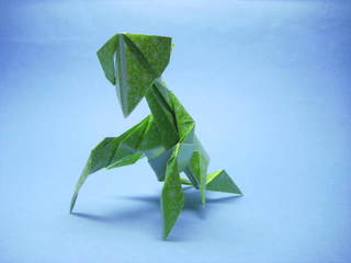 カマキリの折り紙 創作折り紙の折り方