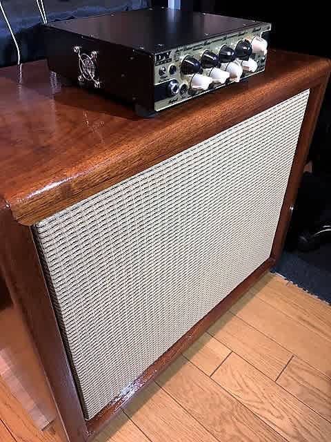 Solid Mahogany Speaker Cabinet - Guitars On Broadway