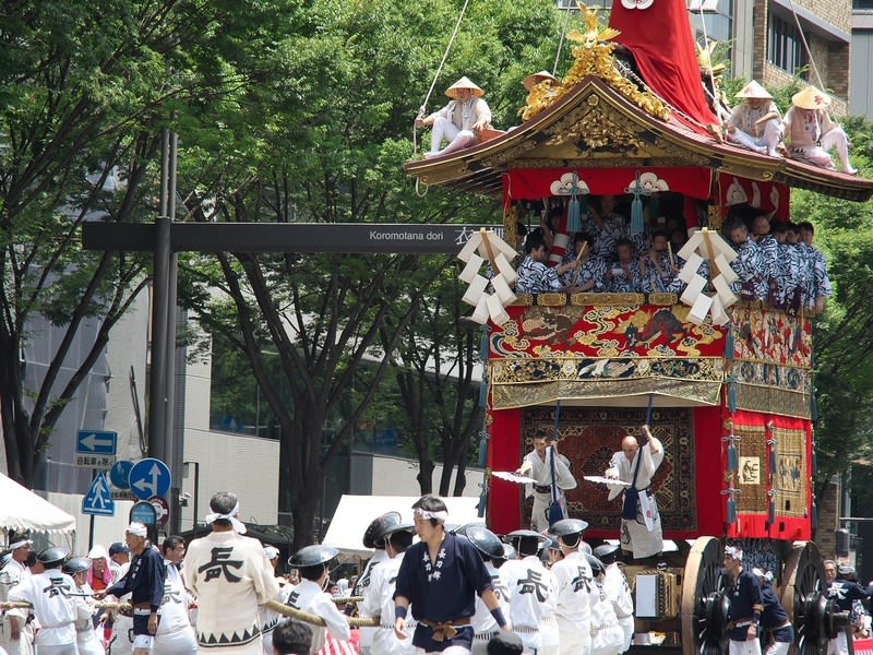 7月17日 祇園祭 山鉾巡行 長刀鉾 辻回し ジョーとハイジ