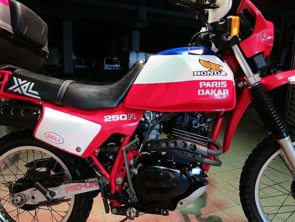 XL２５０Ｒパリダカール　タンクセット