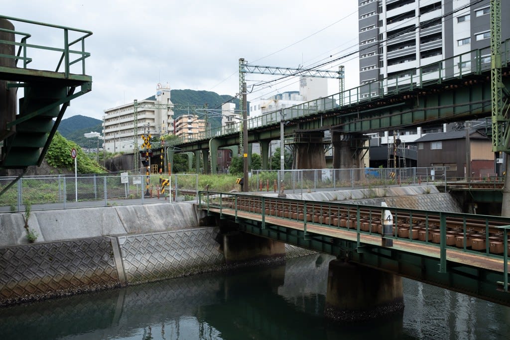 FUJIFILM X100V