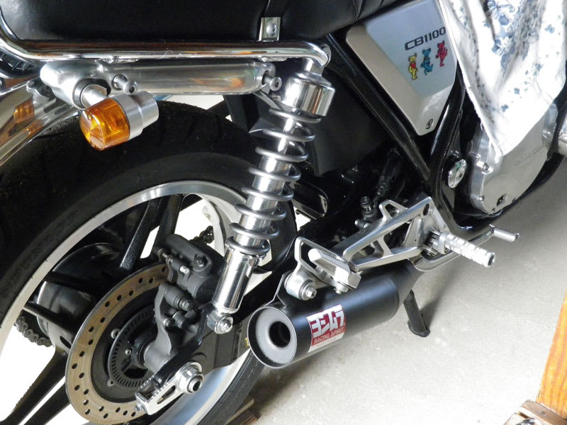 CB1100 オーリンズ装着完了ヾヾ(*^▽^*)〃〃 - MIKANの戯言 CB1100 オーリンズ装着完了ヾヾ(*^▽^*)〃〃 - MIKANの戯言