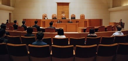 刑事裁判延期 人権に関わる 一部続行 コロナ緊急事態でも 裁判所 2020 4 14 時事通信 午後のアダージォ