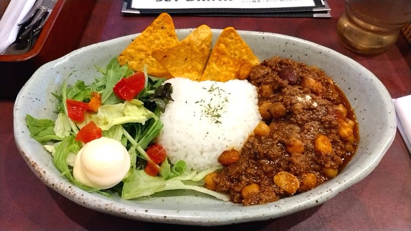 SUN BRONCO:チリコンカンライス