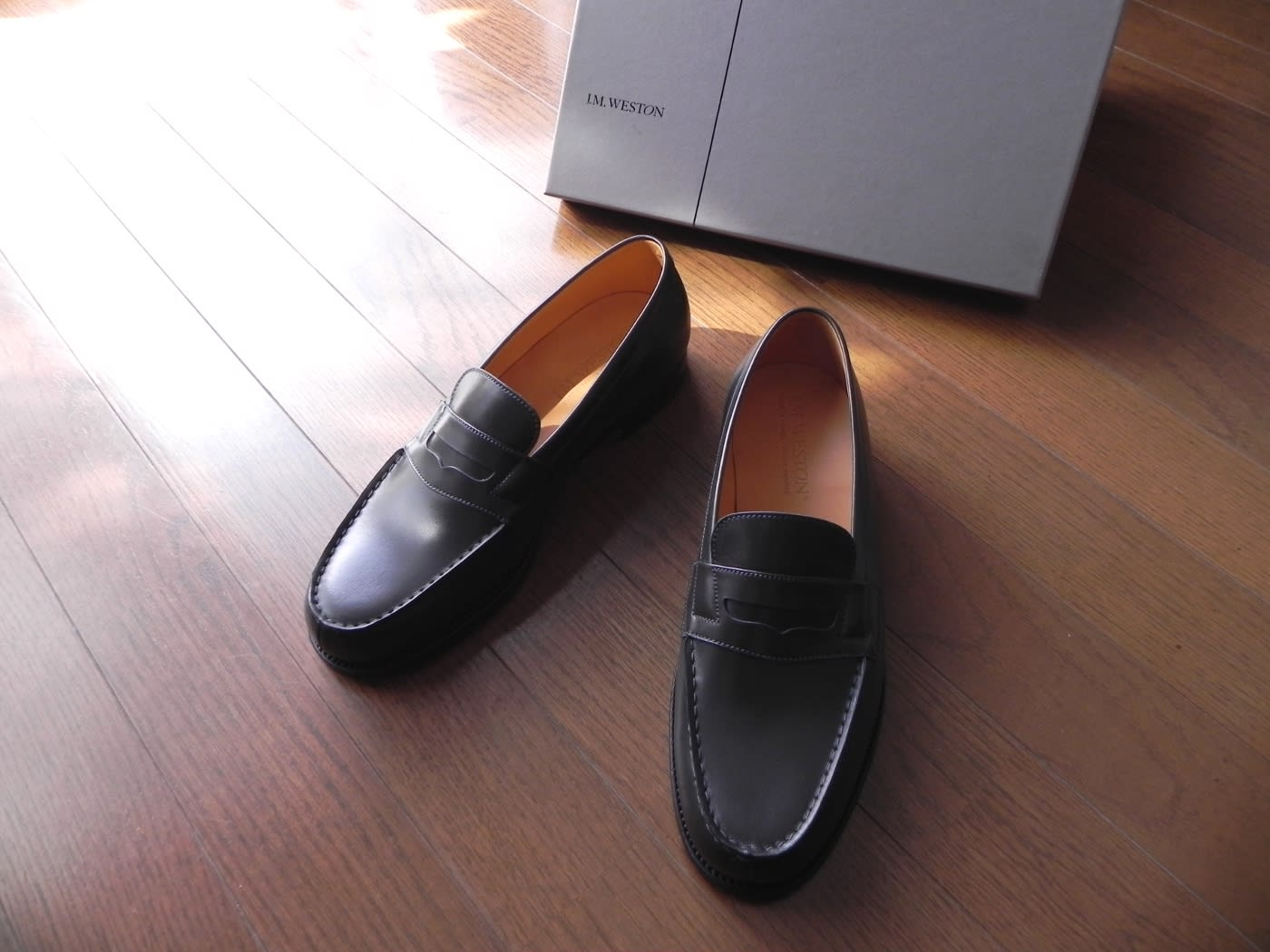 J.M. WESTON  "SIGNATURE LOAFER"   お買いモノ考