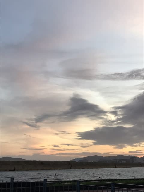 気まぐれ雲 いつかの空 ちゃんままの日記 気まぐれ雲 いつかの空 ちゃんままの日記