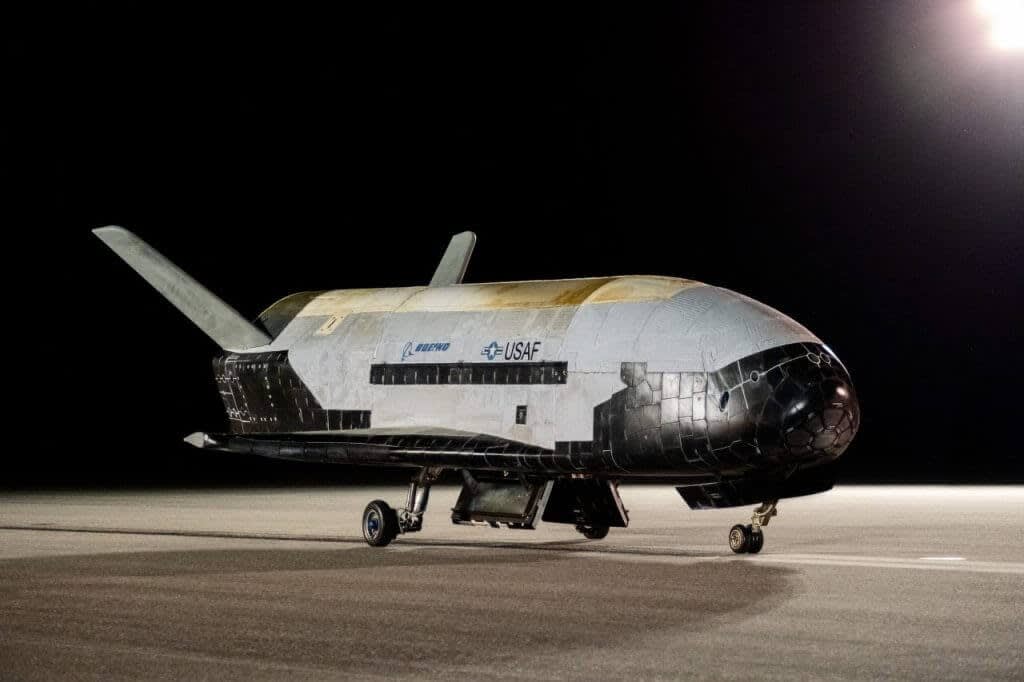 アメリカ宇宙軍の謎に包まれたスペースプレーン“X-37B”が2023年 アメリカ宇宙軍の謎に包まれたスペースプレーン“X-37B”が2023年
