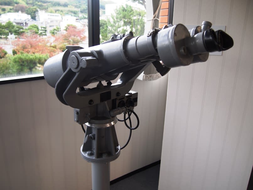12cm高角双眼鏡 海上自衛隊 観光列車から 日々利用の乗り物まで 12cm高角双眼鏡 海上自衛隊 観光列車から 日々利用の乗り物まで