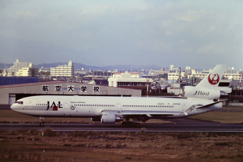 １９９９年１１月１２日宮崎空港 日本航空 Md11 しゅうおじちゃんの宮崎のりものウオッチング