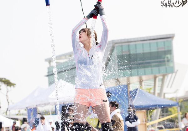 水も滴るいい女 猫と惑星系