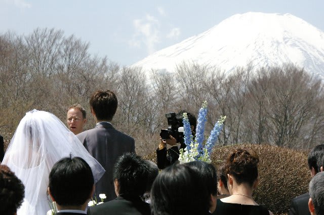 富士山に誓う結婚式 卓球波乗りおやじ S Blog