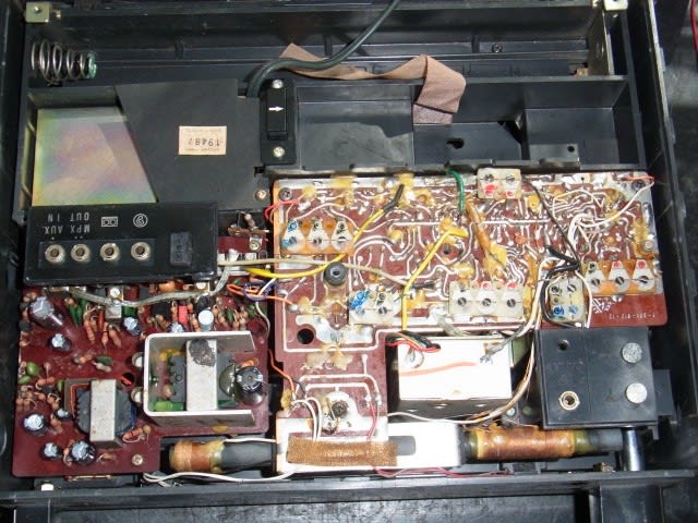 オーディオ機器 ラジオ SONY, TFM-2000F - テレビ修理-頑固親父の修理日記