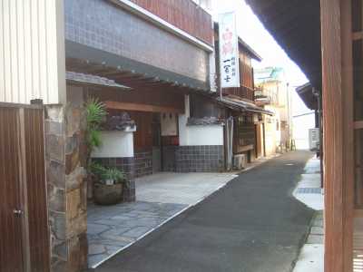 路地の風景 善通寺市 一冨士