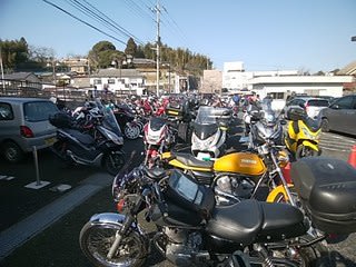 成田 撮れそうで撮れないバイクと飛行機の２ショットツーリング さくらの山 ツークラ関東gumi