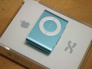 iPod shuffle 2GB ブルー　ゲット！