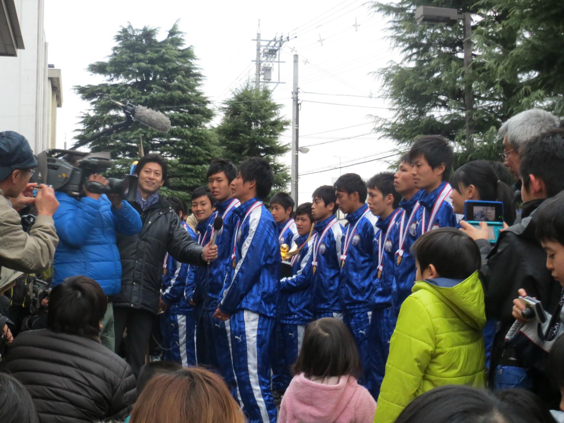 メンバーの凱旋 富山第一高校サッカー部 ｔｏｍｉｉｃｈｉ ｆｃ ２０１３