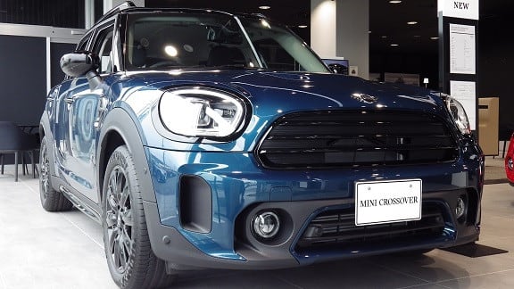 特別なブルーの専用ボディカラー採用 Mini Crossover Boardwalk Edition 限定車 展示 In Mini富山 ハリアーrxの業務日誌 特別なブルーの専用ボディカラー採用 Mini Crossover Boardwalk Edition 限定車 展示 In Mini富山 ハリアーrxの業務日誌