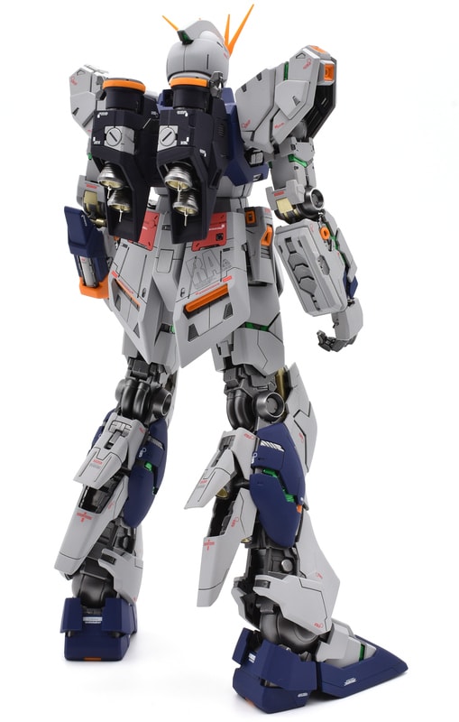 RG MG νガンダム Ver.Ka（サイコフレーム発動イメージカラー）