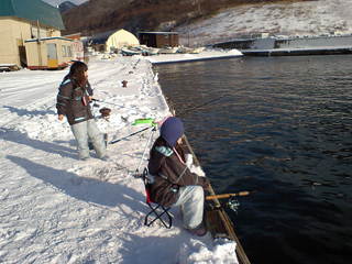 元旦は家族でチカ釣り へたのヨコ釣り北海道日誌