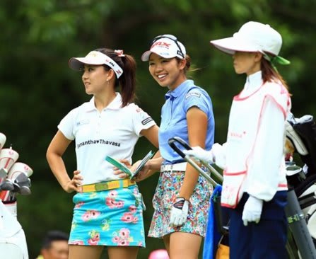 16アース モンダミンカップ初日 最後のチャンス イ ボミ 逆転五輪へ首位発進 ゴルフ熱中症 もがくアマチュア