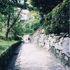 Town With Ancient Stone Walls Sakamoto 日本庭園こぼれ話