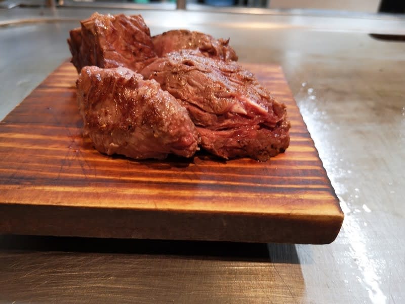 ステーキハウスインディアンズ:インディアンズステーキ(200g) タンホイザーゲート付近より入電Ⅱ ステーキハウスインディアンズ:インディアンズステーキ(200g) タンホイザーゲート付近より入電Ⅱ