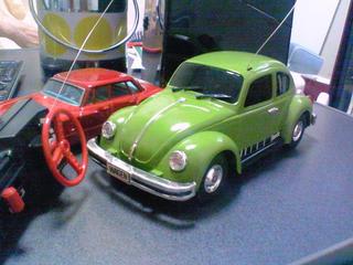 増田屋製フォルクスワーゲンのラジコン - 車の形をした煙草入れ、ブリキのおもちゃ（玩具）と自動車グッツのコレクション。