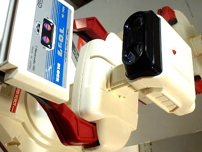 ファミリーコンピュータ ロボット(FAMILY COMPUTER ROBOT)・任天堂