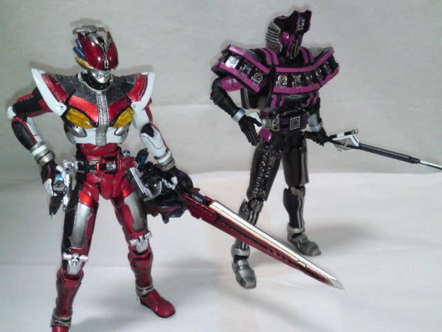 S.I.C. VOL.51仮面ライダーディケイド wyw801m S.I.C. VOL.51 仮面ライダーディケイド (完成品) - ホビーサーチ