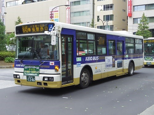 中野駅で見かけた京王バス車両 町田営業所業務日報