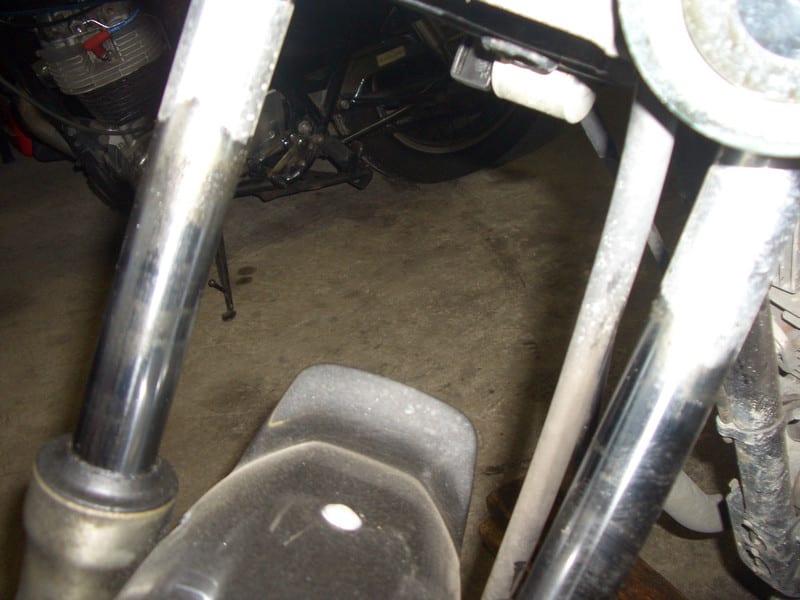 HondaCB125T 修理”フォークオイル漏れ” ”ステムベアリング交換” - 京都のバイクショップ 淡路二輪商会のブログ