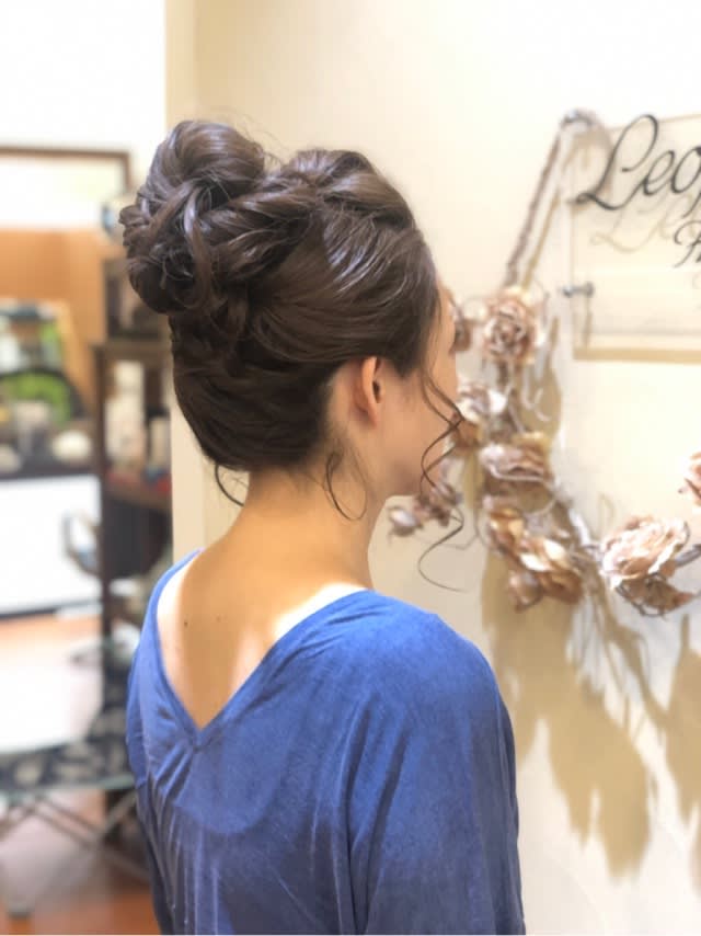 ヘアセット ロング お祭り シニヨン Leopard Hair Style Blog 千葉みなとにある女性スタッフのみの美容室レオパードヘア スタイルブログ