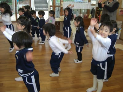 年少組 神さまのお話 マカレナ 光の子 年少組 神さまのお話 マカレナ 光の子