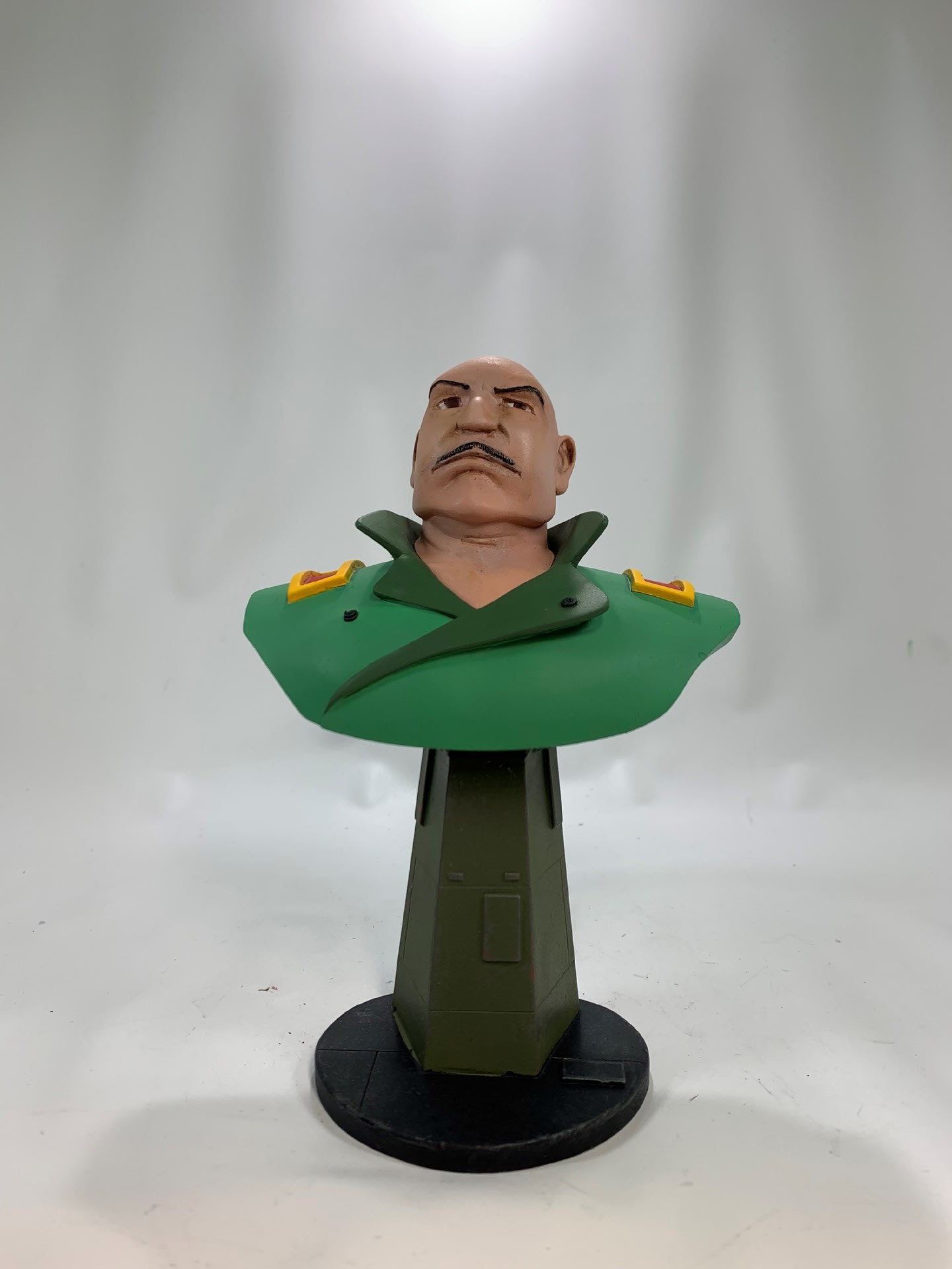 ゴン ヌー閣下胸像 １ 24でボトムズ作るぞ