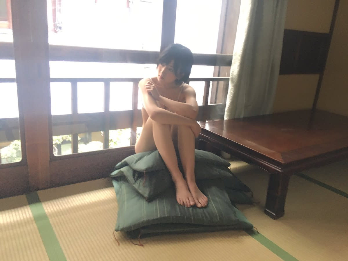 須藤凜々花さんオフショット画像 ブブカ4月号 お風呂グラビアは規制が入る Akbのススメ