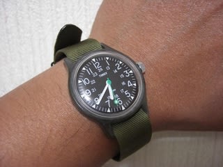 TIMEX　手巻き腕時計