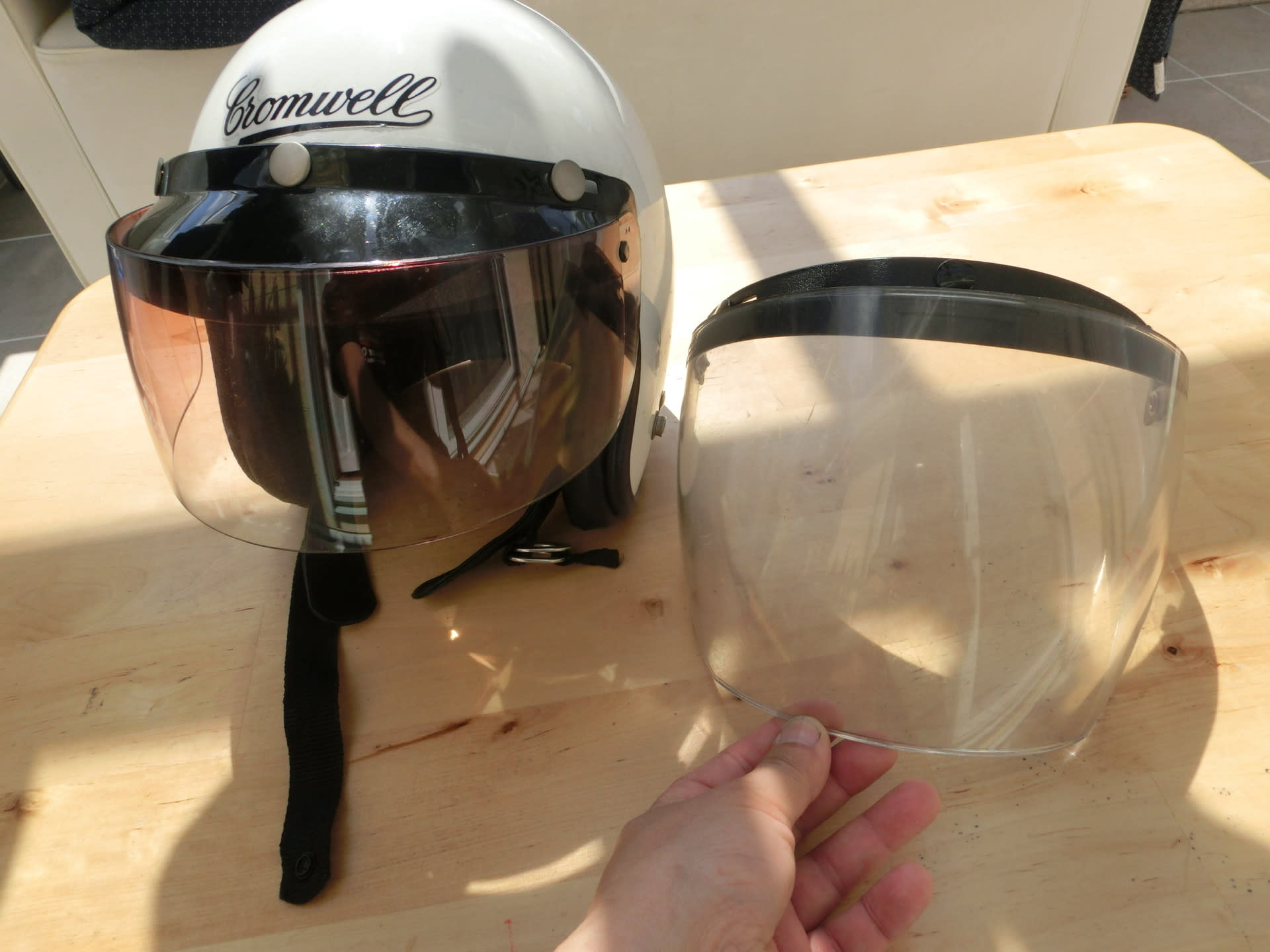 ヘルメットのバイザー考察 - Vespa Garage MIKURIYA'S BLOG
