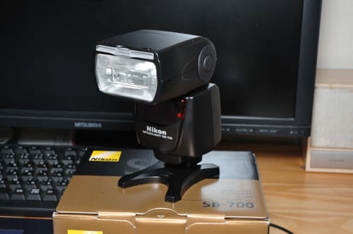 Nikon スピードライト「SB-700」買ってみた - きまぐれオレフォト☆ロード